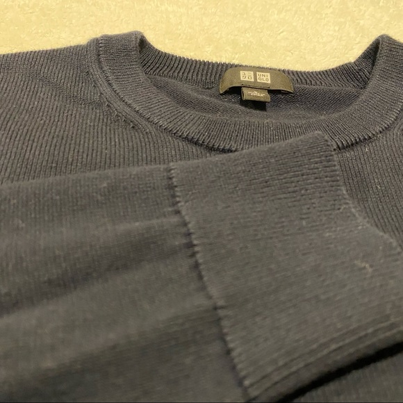 UNIQLO - Picture 4 of 4